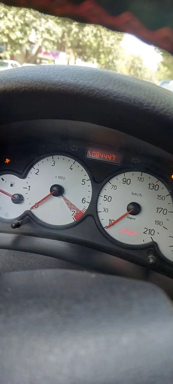 پژو ۲۰۶ صندوق دار v8 - 1397