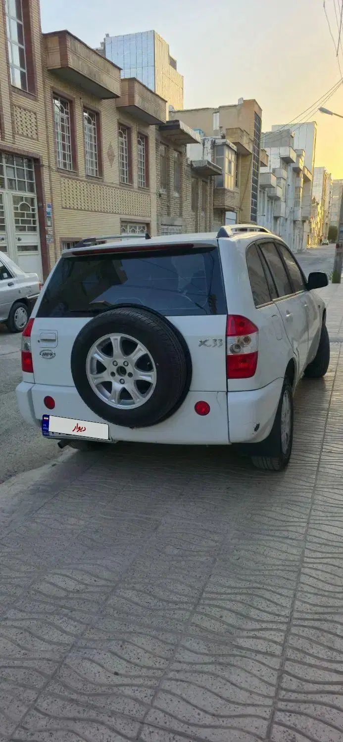 ام وی ام X33 دنده‌ای ساده - 1391