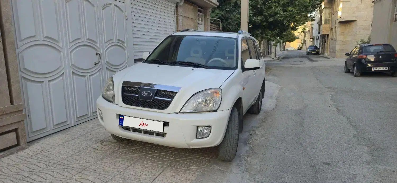 خودرو ام وی ام، X33 آگهی ann_20231302