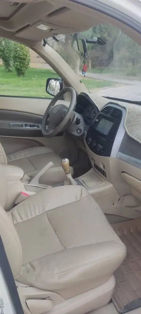 ام وی ام X33 دنده‌ای ساده - 1391