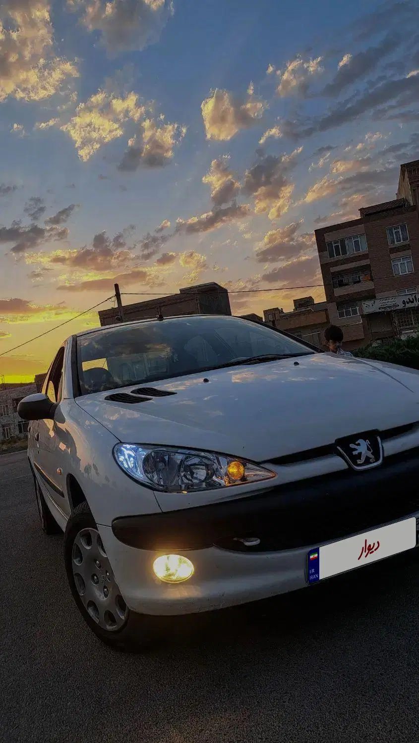 پژو ۲۰۶ صندوق دار v8 - 1394