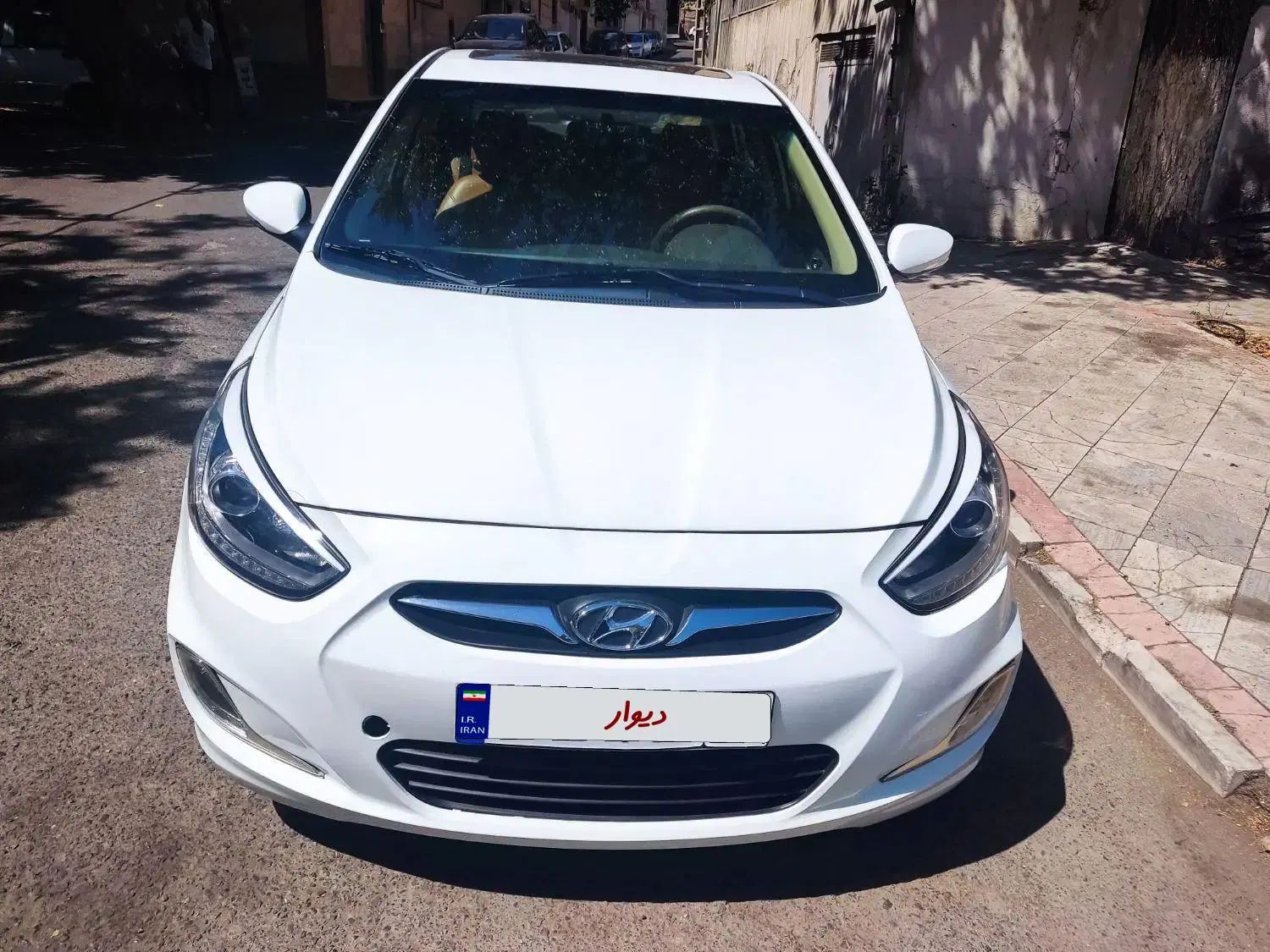 هیوندای اکسنت جی‌ال‌اس - 2014