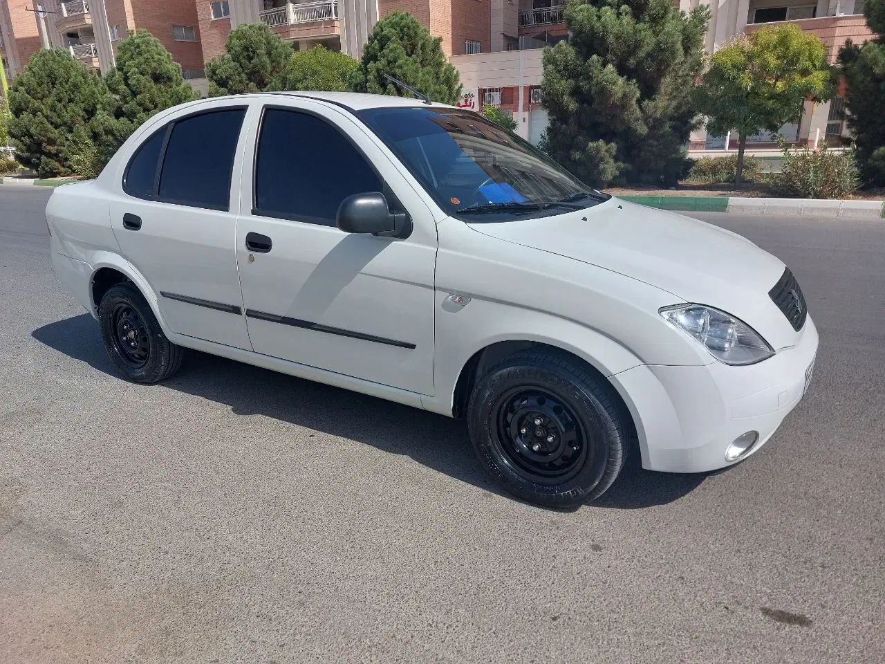 تیبا صندوق دار SX - 1399