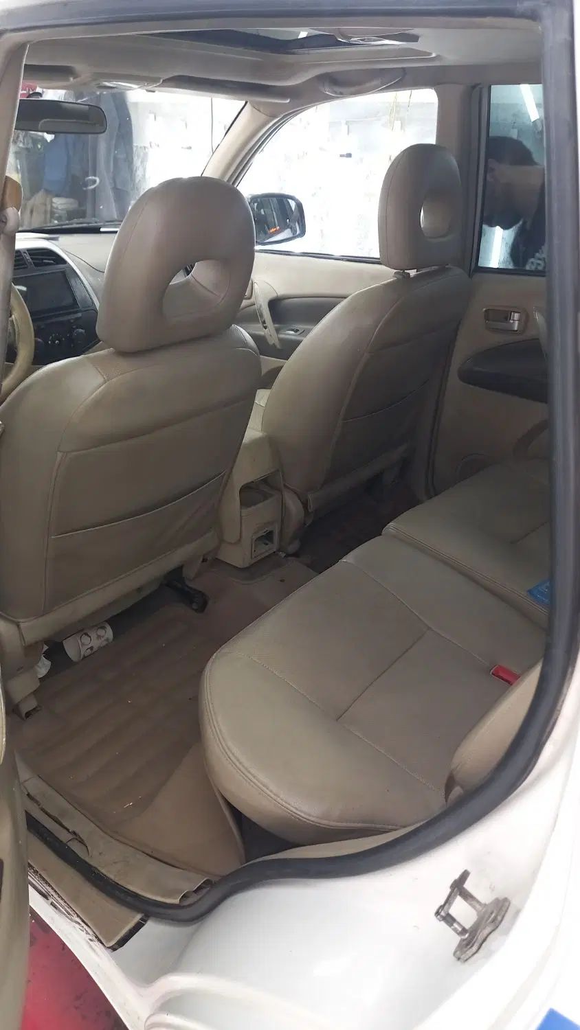 ام وی ام X33 دنده‌ای ساده - 1393