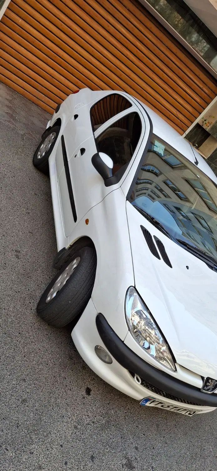 پژو ۲۰۶ صندوق دار v8 - 1395