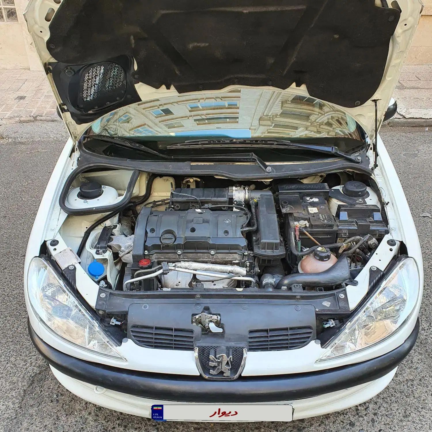 پژو ۲۰۶ صندوق دار v8 - 1394