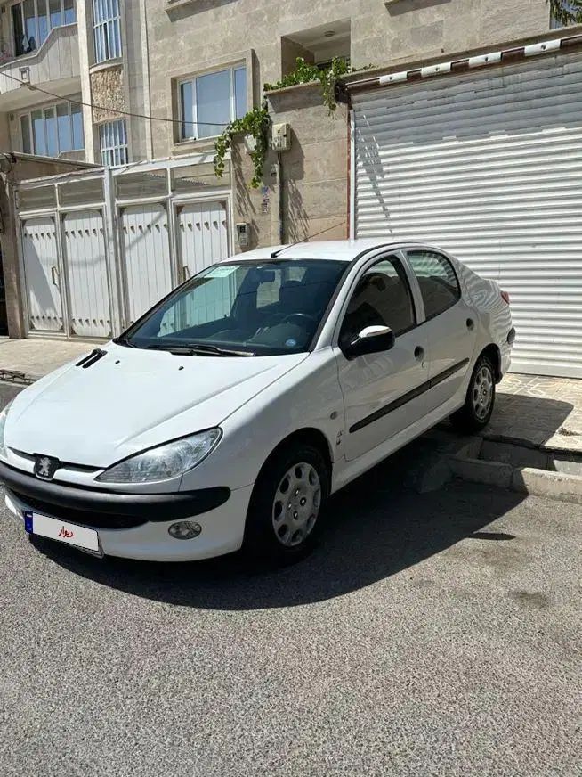 پژو ۲۰۶ صندوق دار v8 - 1394