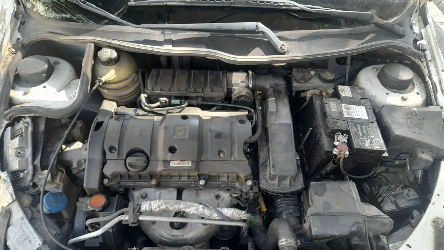 پژو ۲۰۶ صندوق دار v8 - 1390