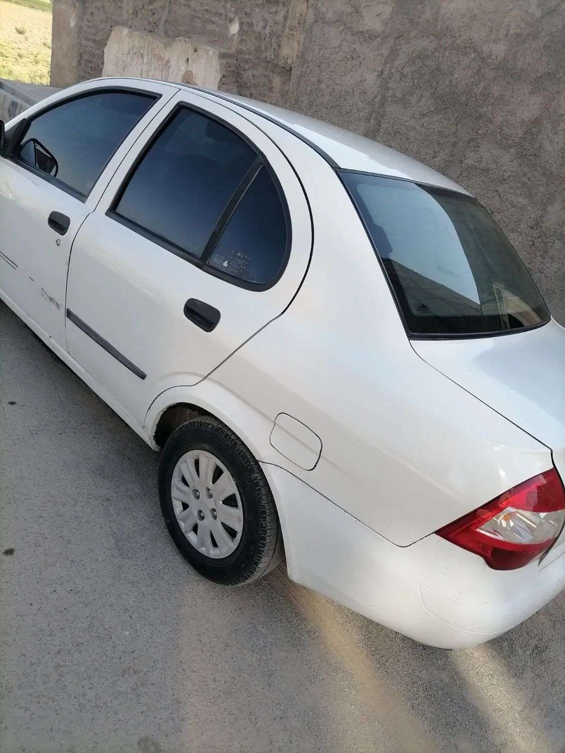 تیبا صندوق دار SX - 1400