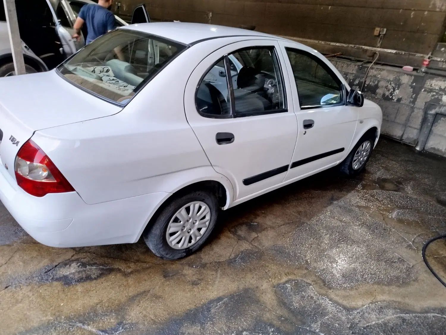 تیبا صندوق دار EX - 1394