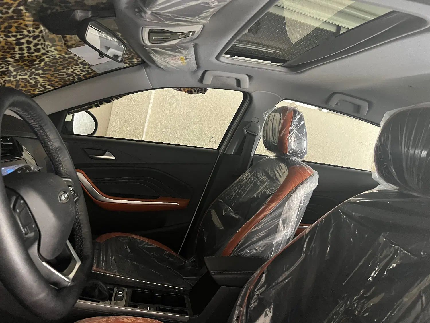 ام وی ام X22 پرو اتوماتیک IE - 1402