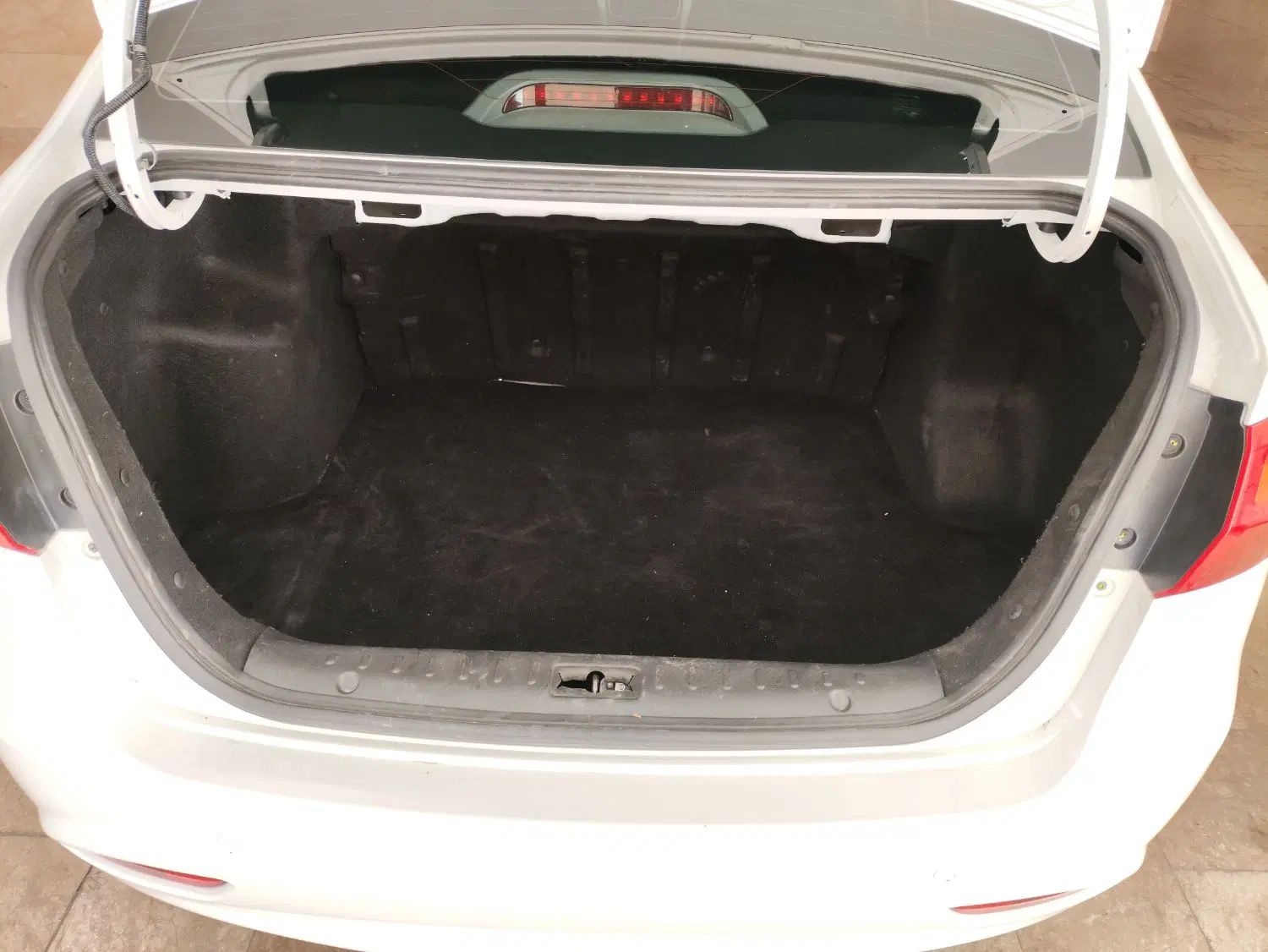 جک J4 اتوماتیک ساده - 1399