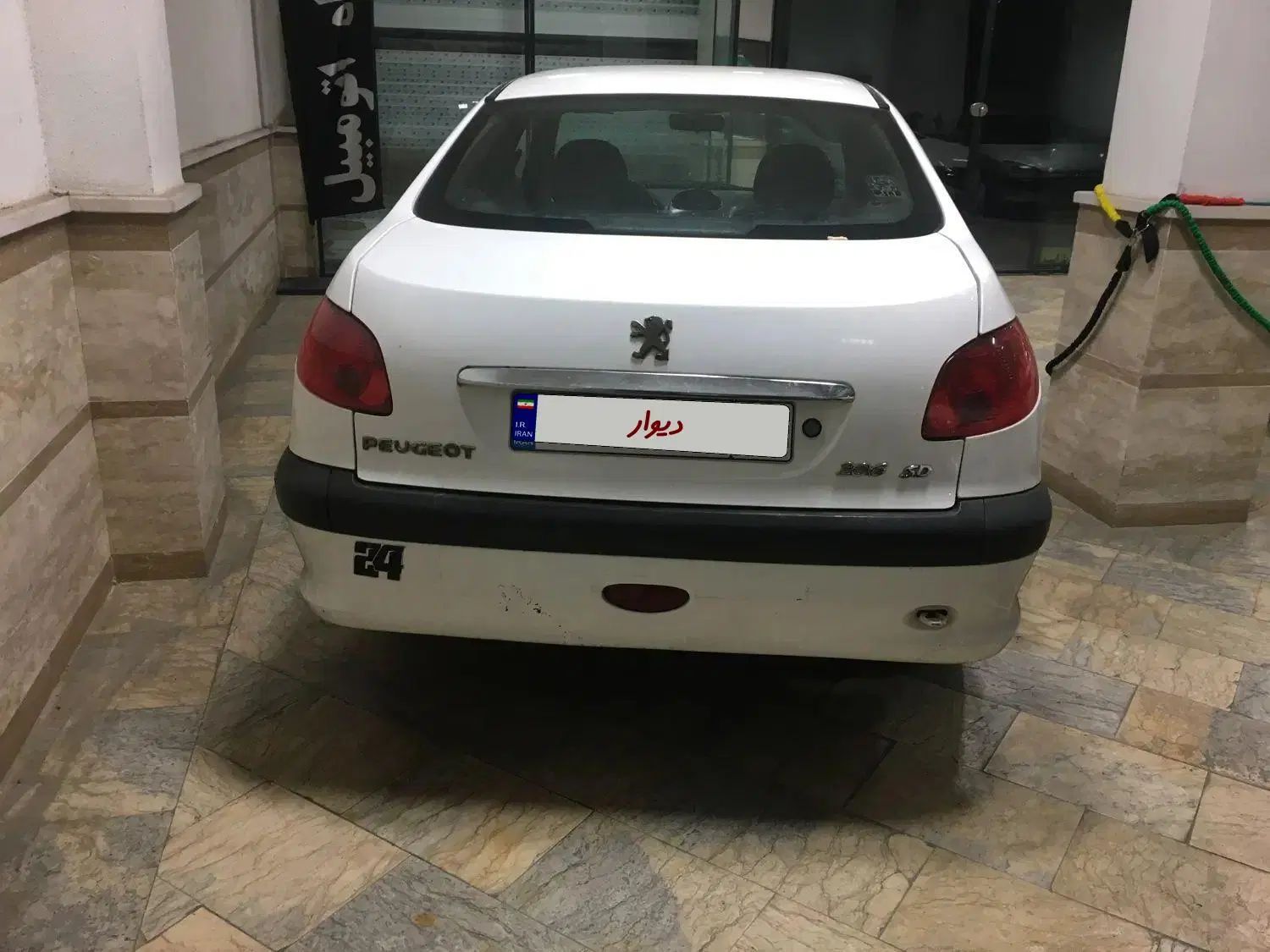 پژو ۲۰۶ صندوق دار v8 - 1390