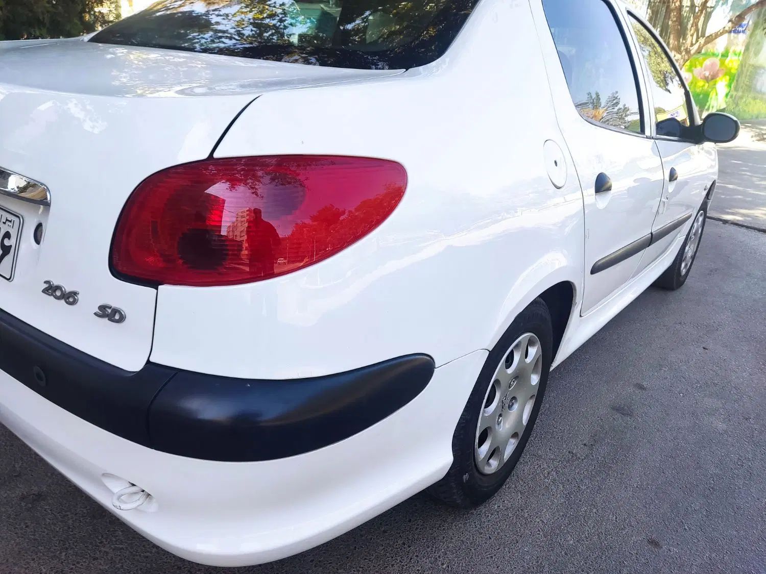 پژو ۲۰۶ صندوق دار v8 - 1396