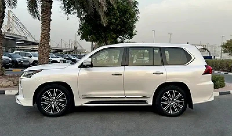 لکسوس LX 570 فول - 2013