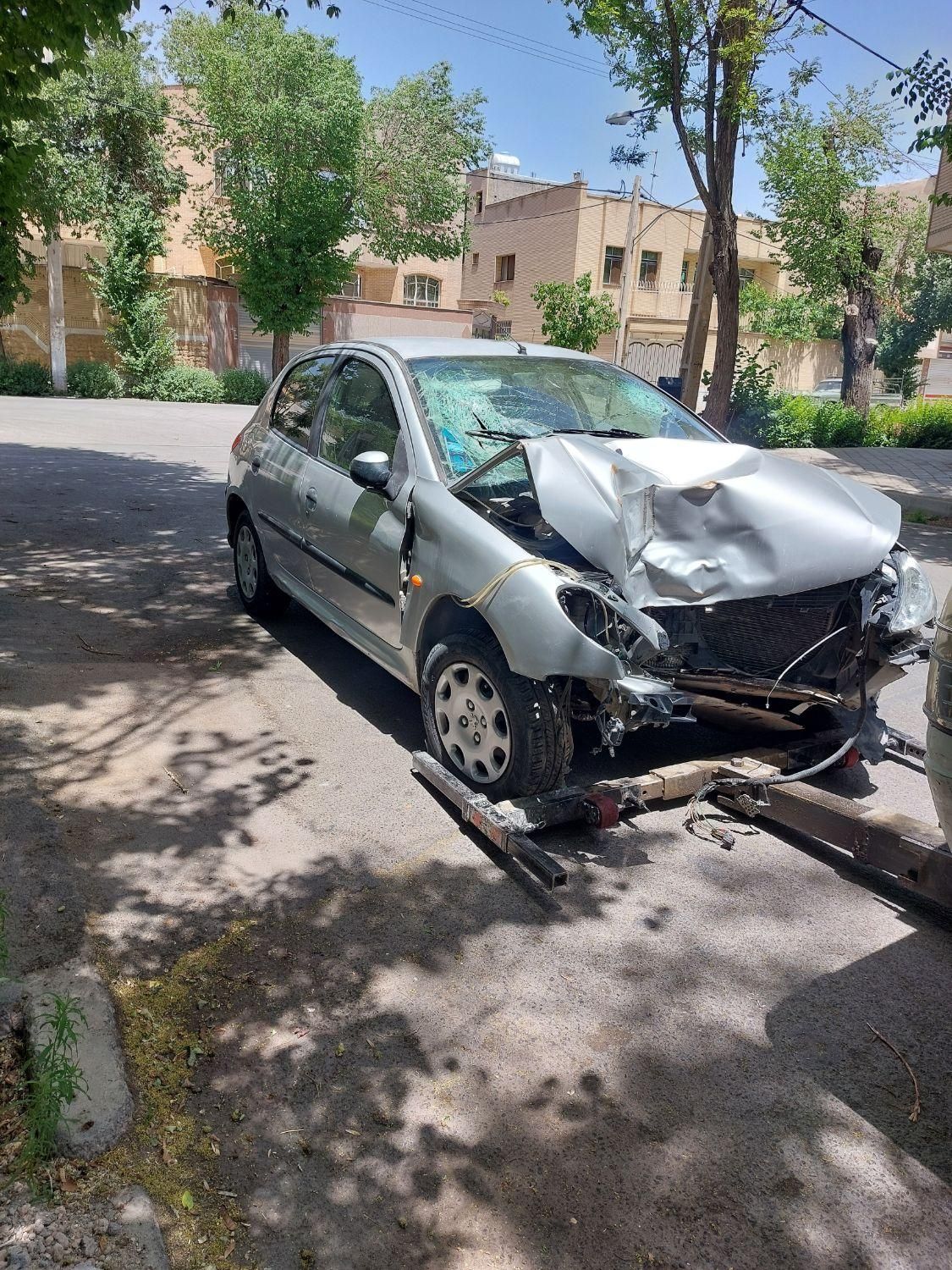 پژو 206 تیپ 2 - 1395