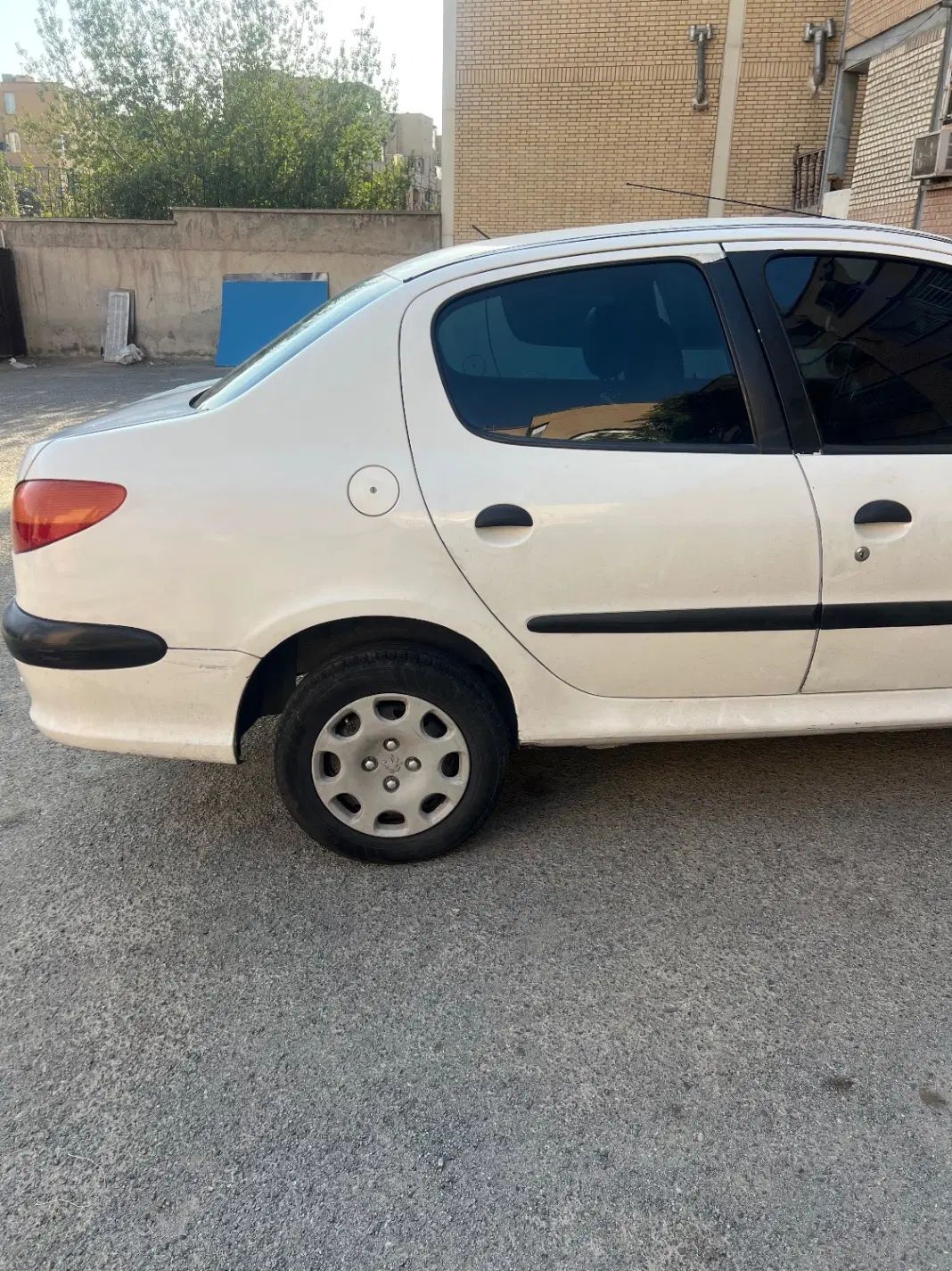 پژو ۲۰۶ صندوق دار v20 - 1387