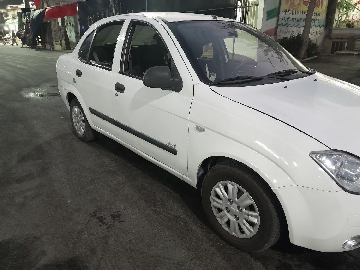 تیبا صندوق دار SX - 1392