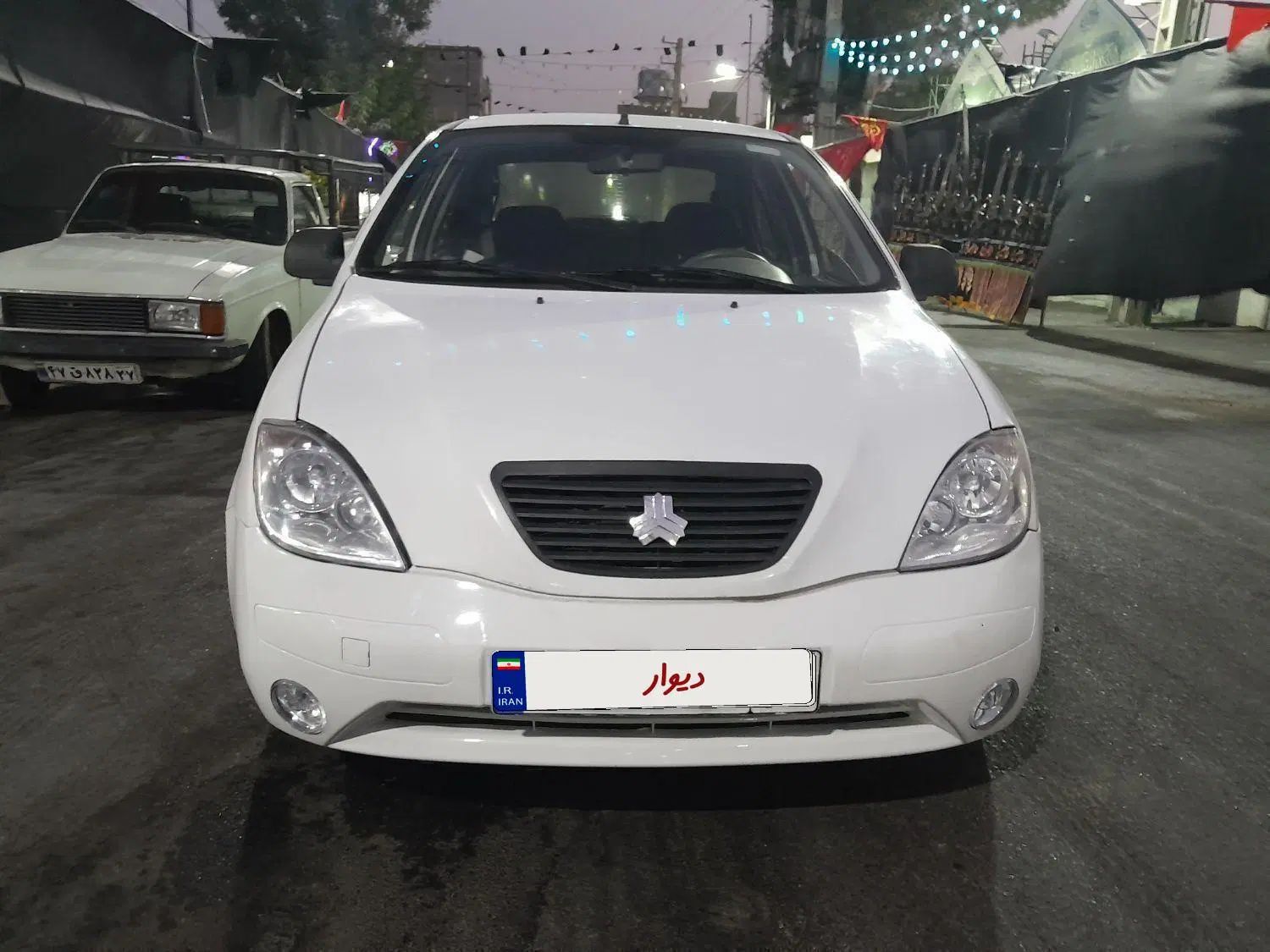 تیبا صندوق دار SX - 1392