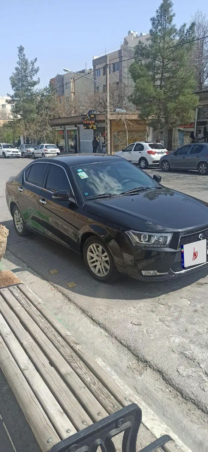 دنا پلاس ۵ دنده EF7 - 1402