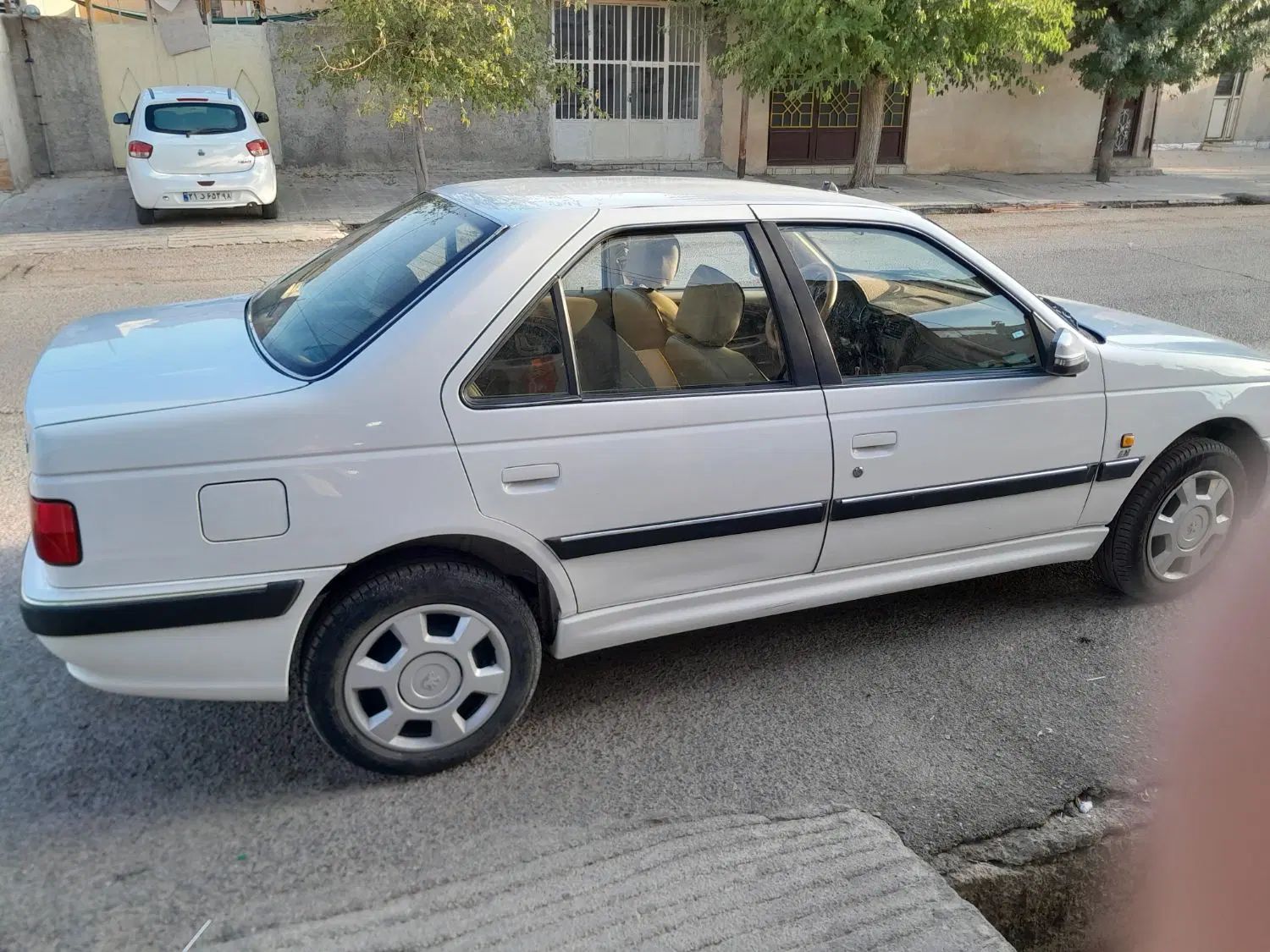 پژو پارس اتوماتیک - 1400