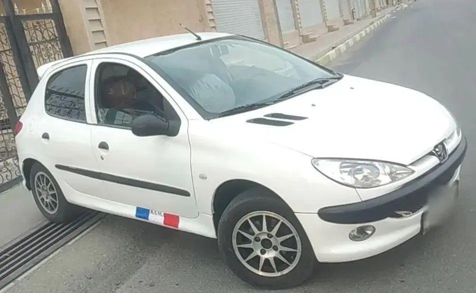 پژو 206 تیپ 3 - 1380