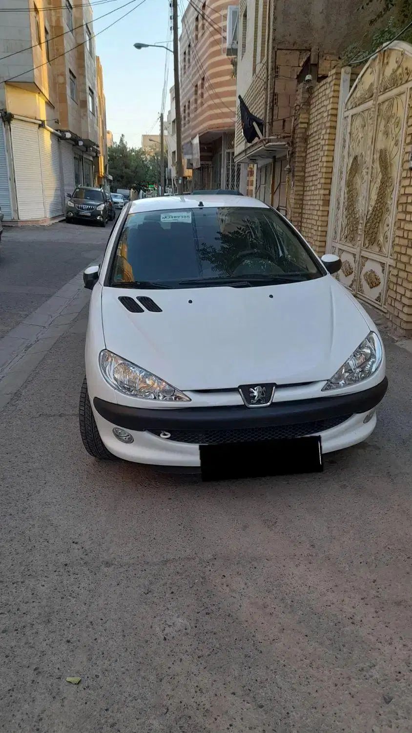 پژو ۲۰۶ صندوق دار v8 - 1400