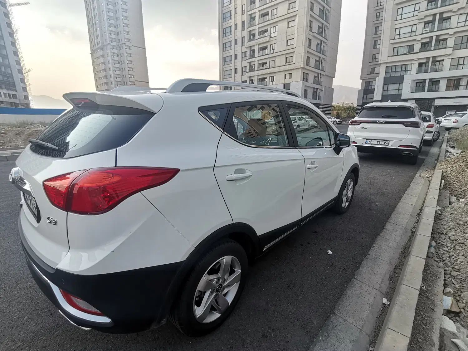 جک S3 اتوماتیک - 1402