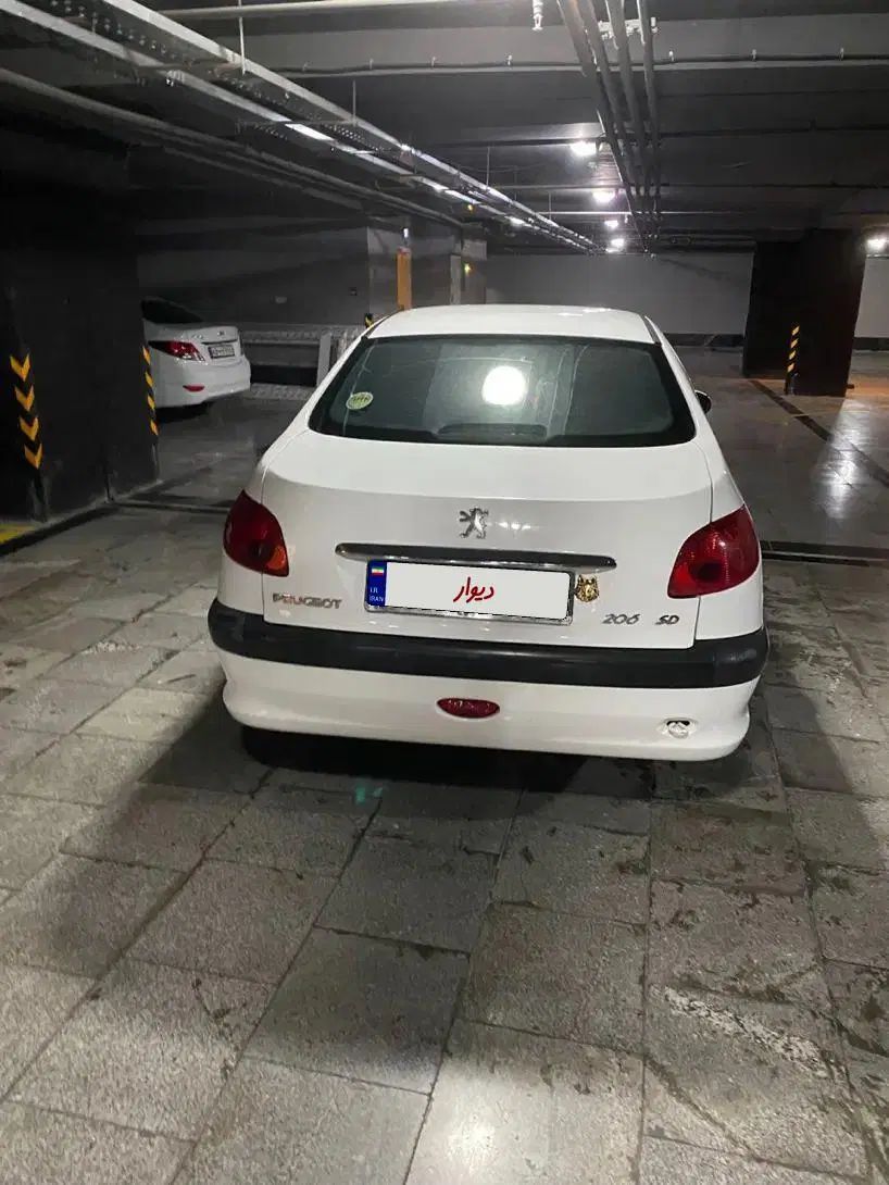 پژو ۲۰۶ صندوق دار v8 - 1395