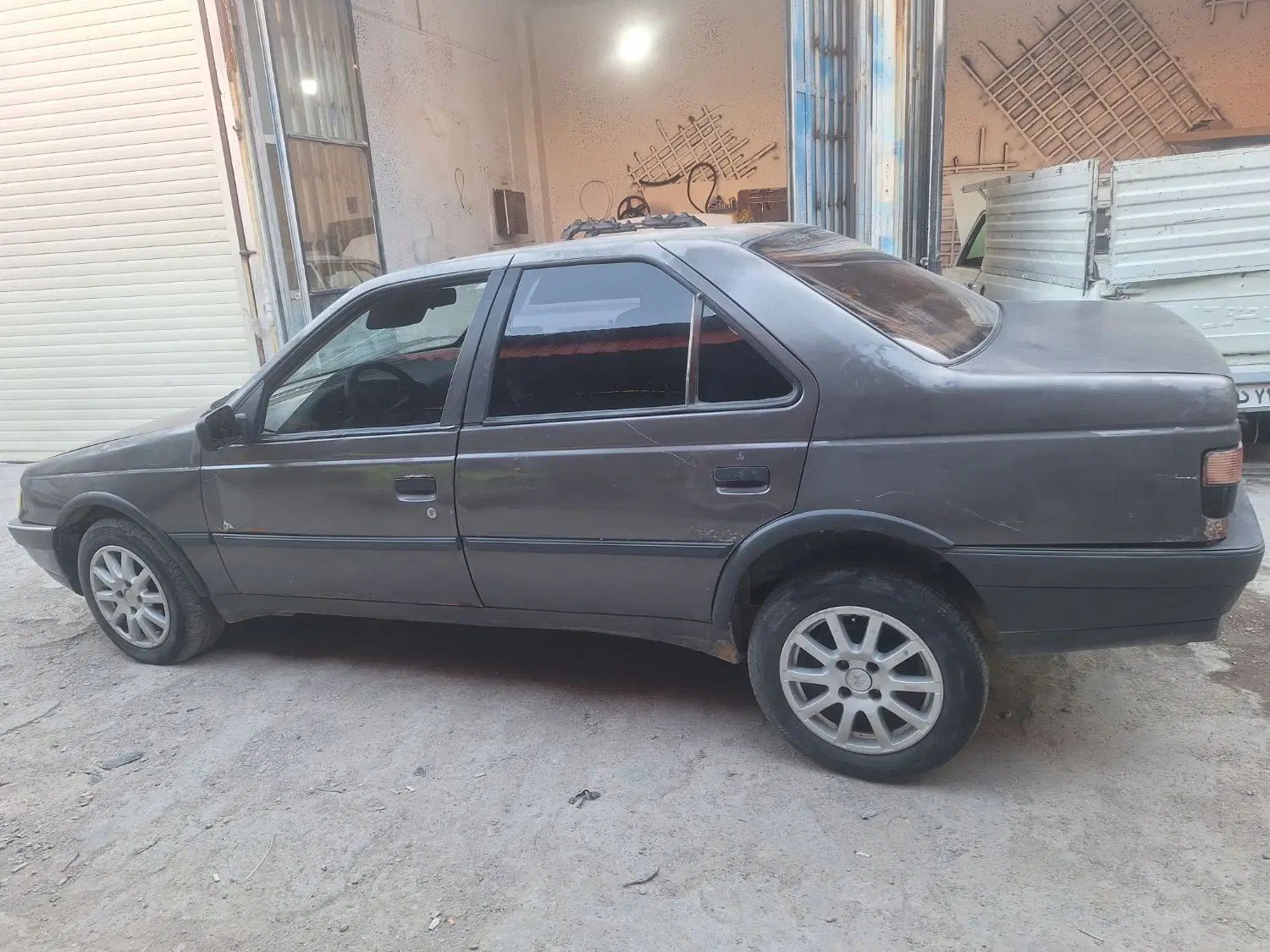 پژو 405 GLX - 1381
