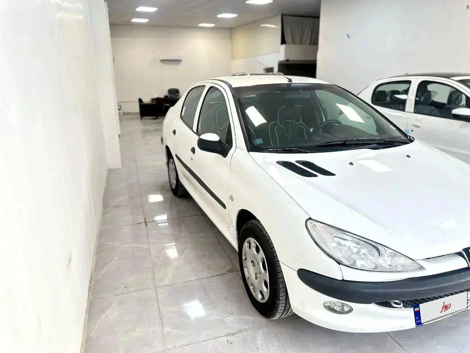 پژو ۲۰۶ صندوق دار v8 - 1396