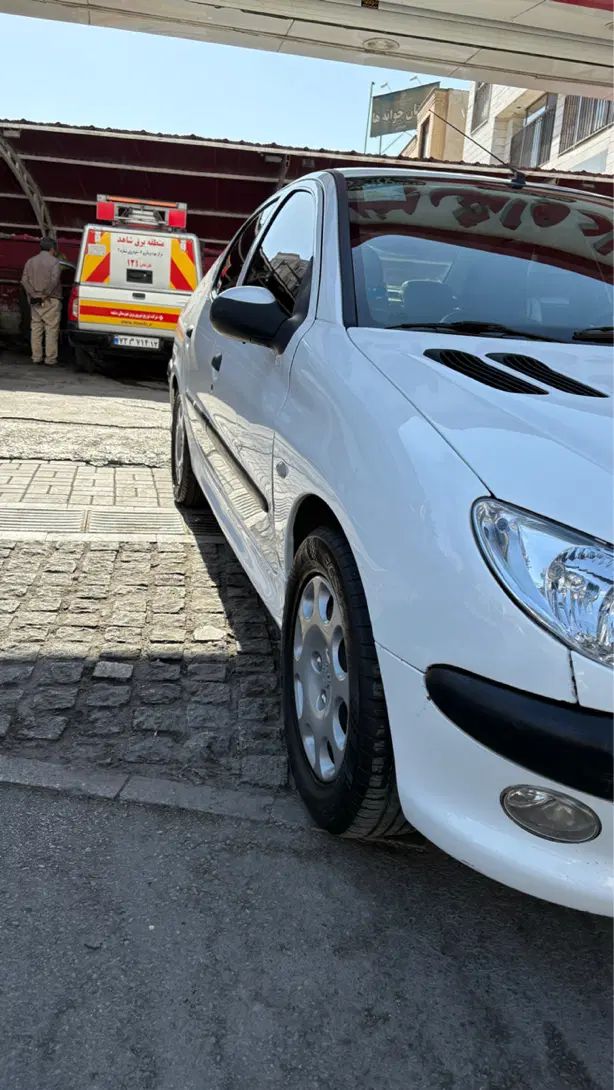 پژو ۲۰۶ صندوق دار v8 - 1400