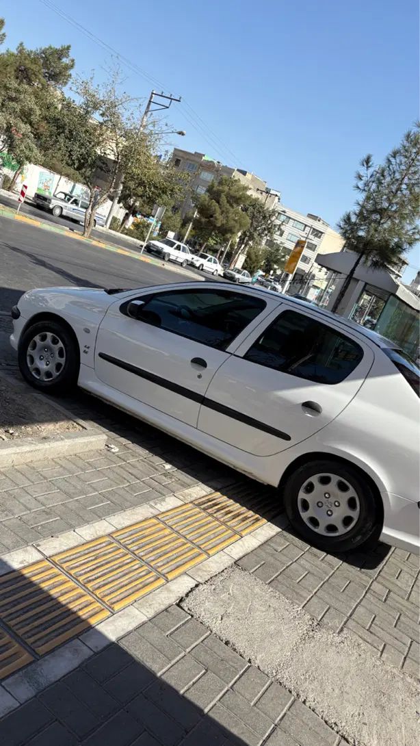 پژو ۲۰۶ صندوق دار v8 - 1400