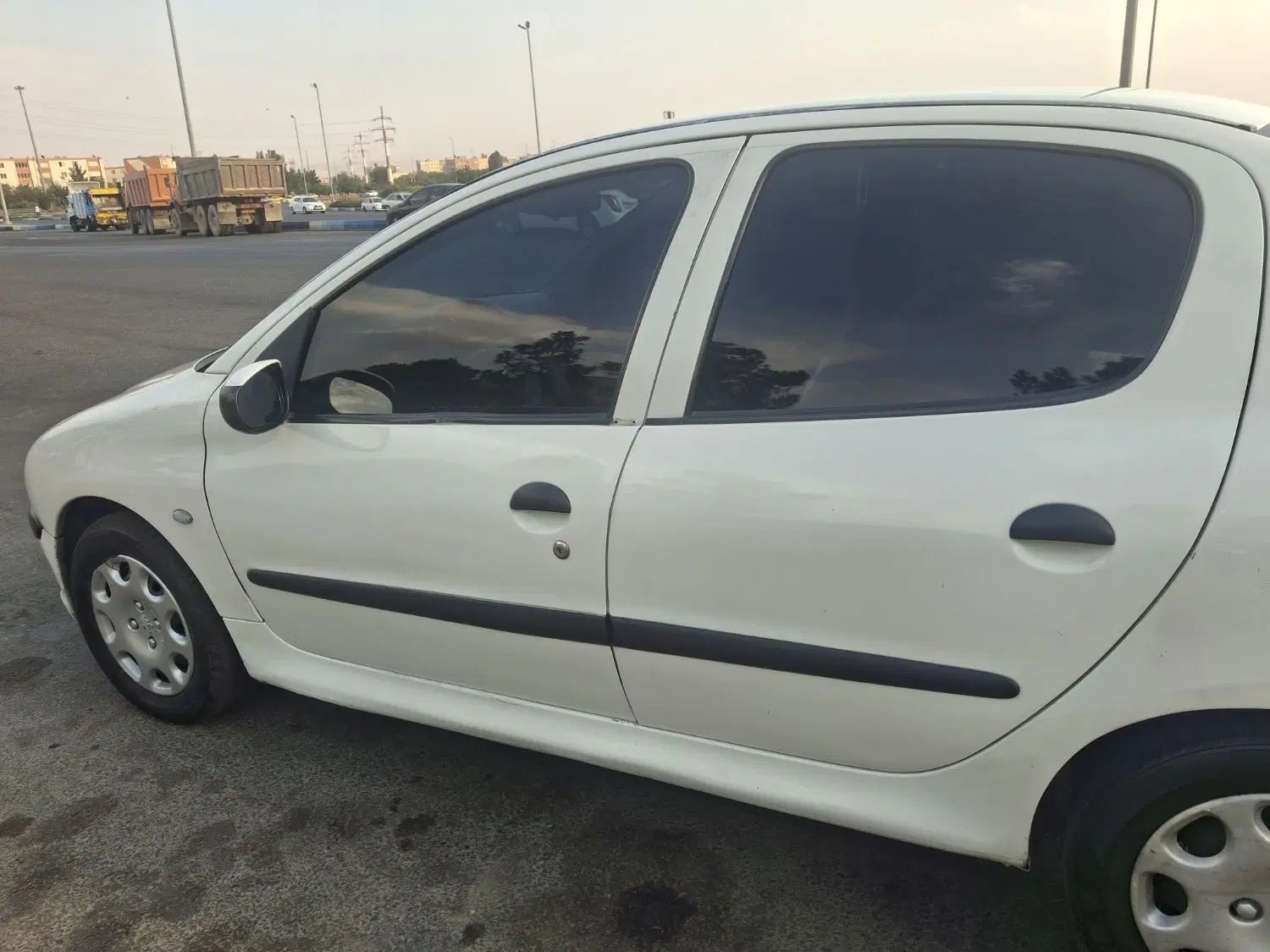 پژو ۲۰۶ صندوق دار v20 - 1388