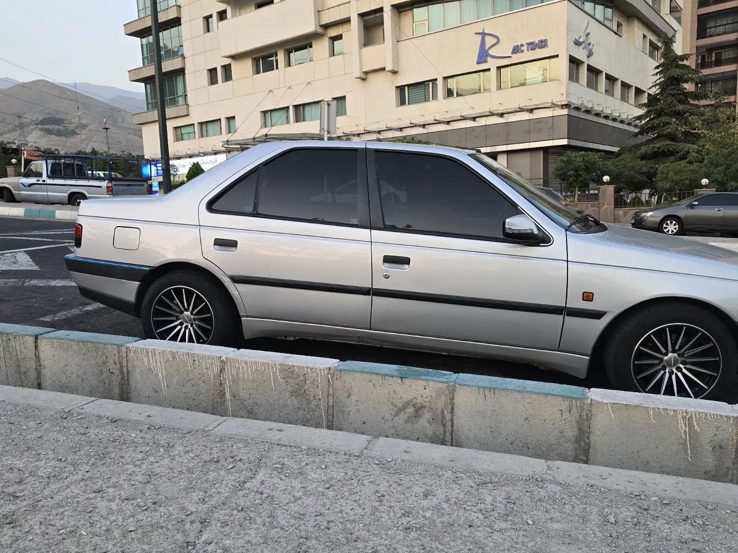 پژو 405 GLX - 1384