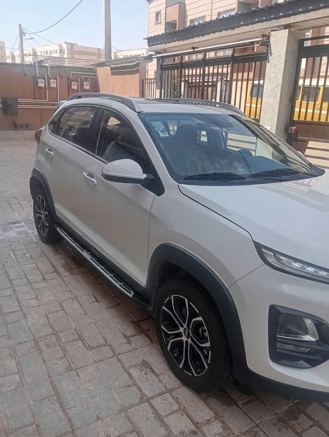 ام وی ام X22 پرو دنده‌ای - 1403