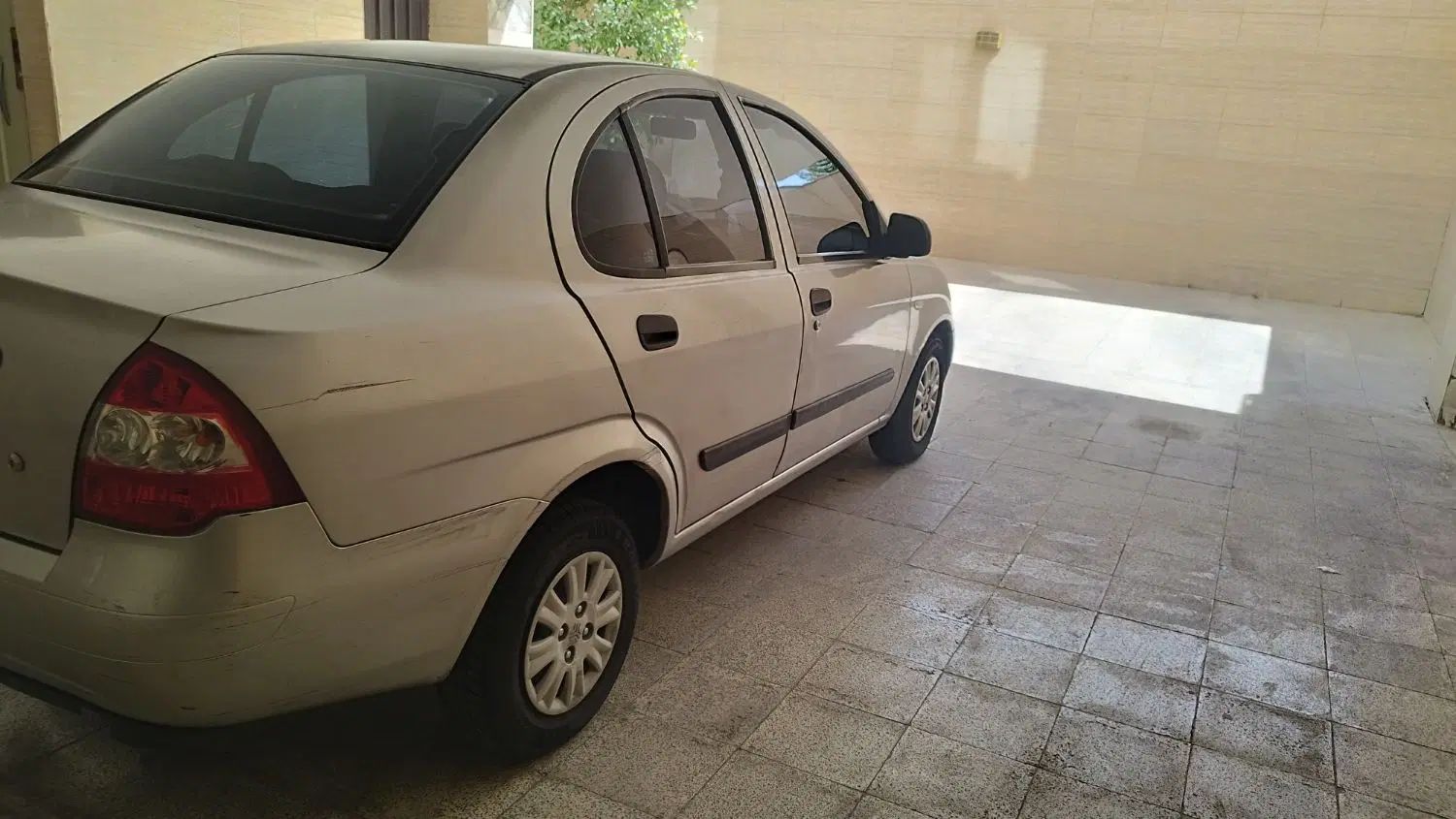 تیبا صندوق دار SX - 1392