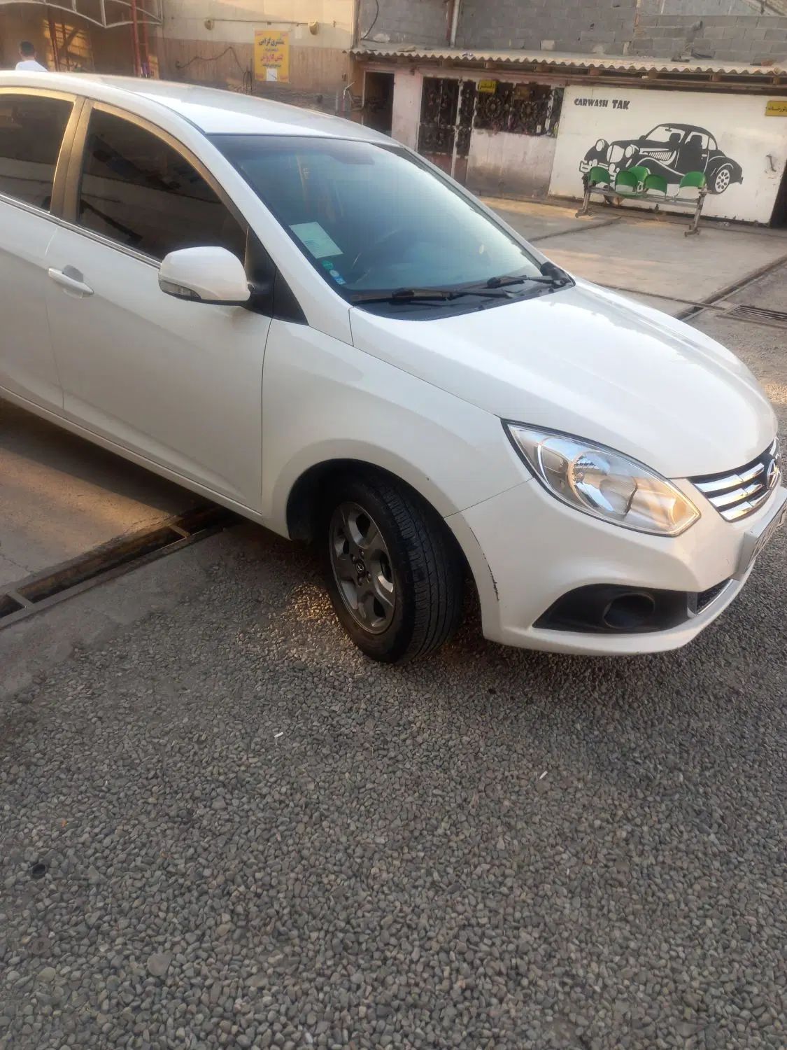 جک J4 اتوماتیک ساده - 1401