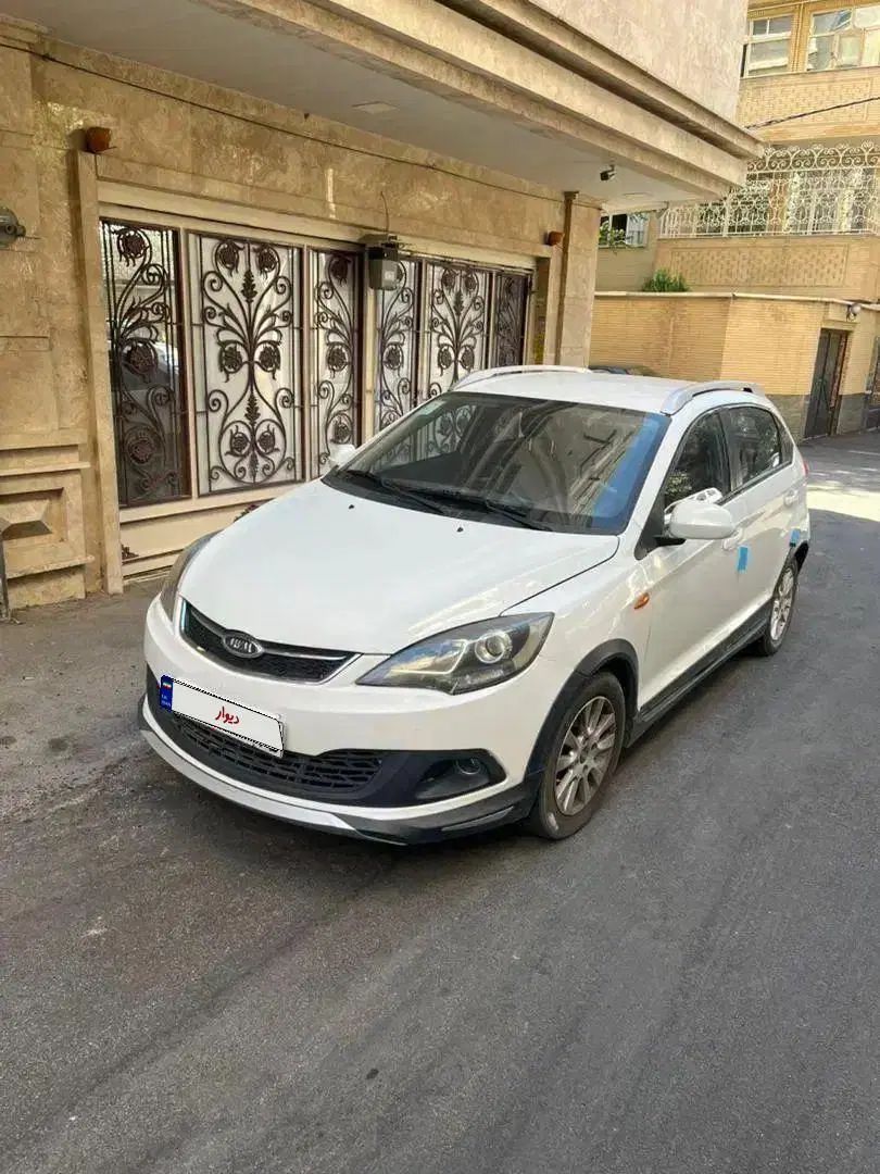 خودرو ام وی ام، 315 هاچ بک آگهی ann_20235337