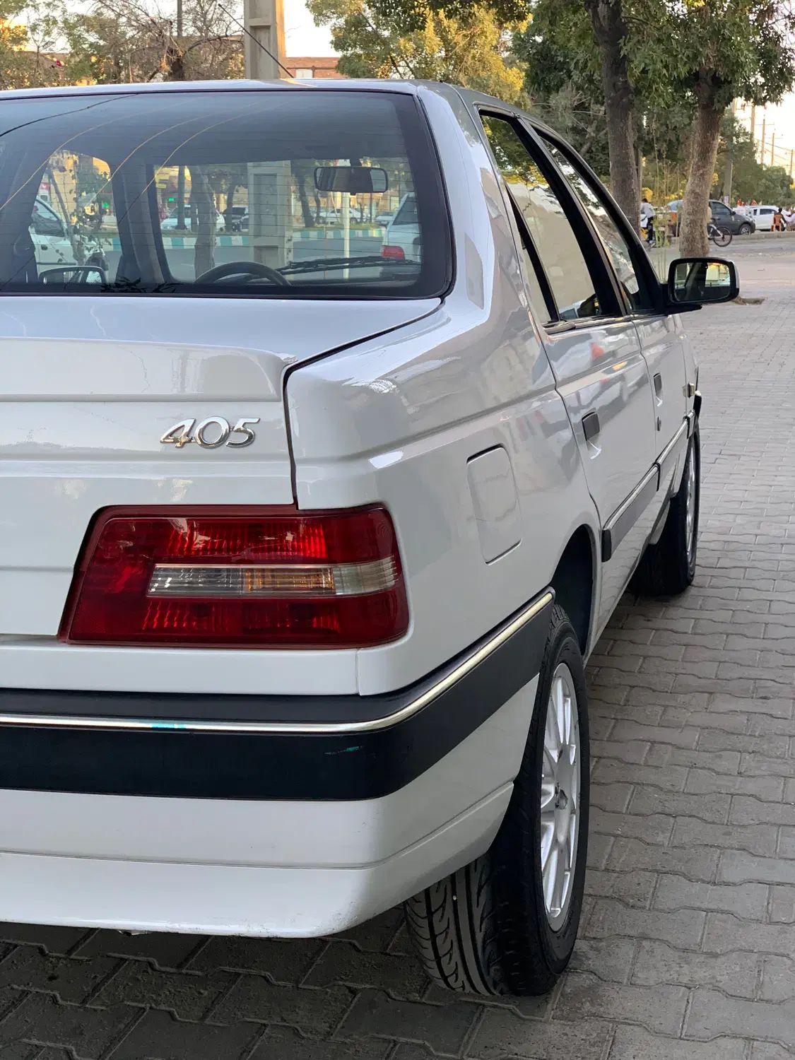 پژو 405 SLX بنزینی TU5 - 1391
