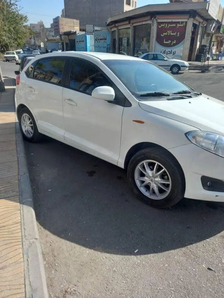 خودرو ام وی ام، 315 هاچ بک آگهی ann_20235700