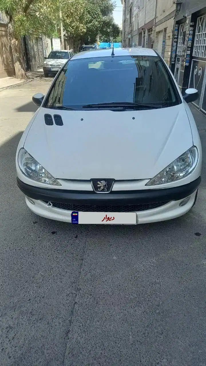 پژو ۲۰۶ صندوق دار v8 - 1397