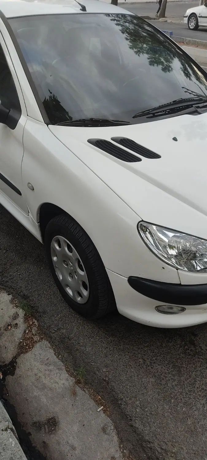 پژو ۲۰۶ صندوق دار v8 - 1396