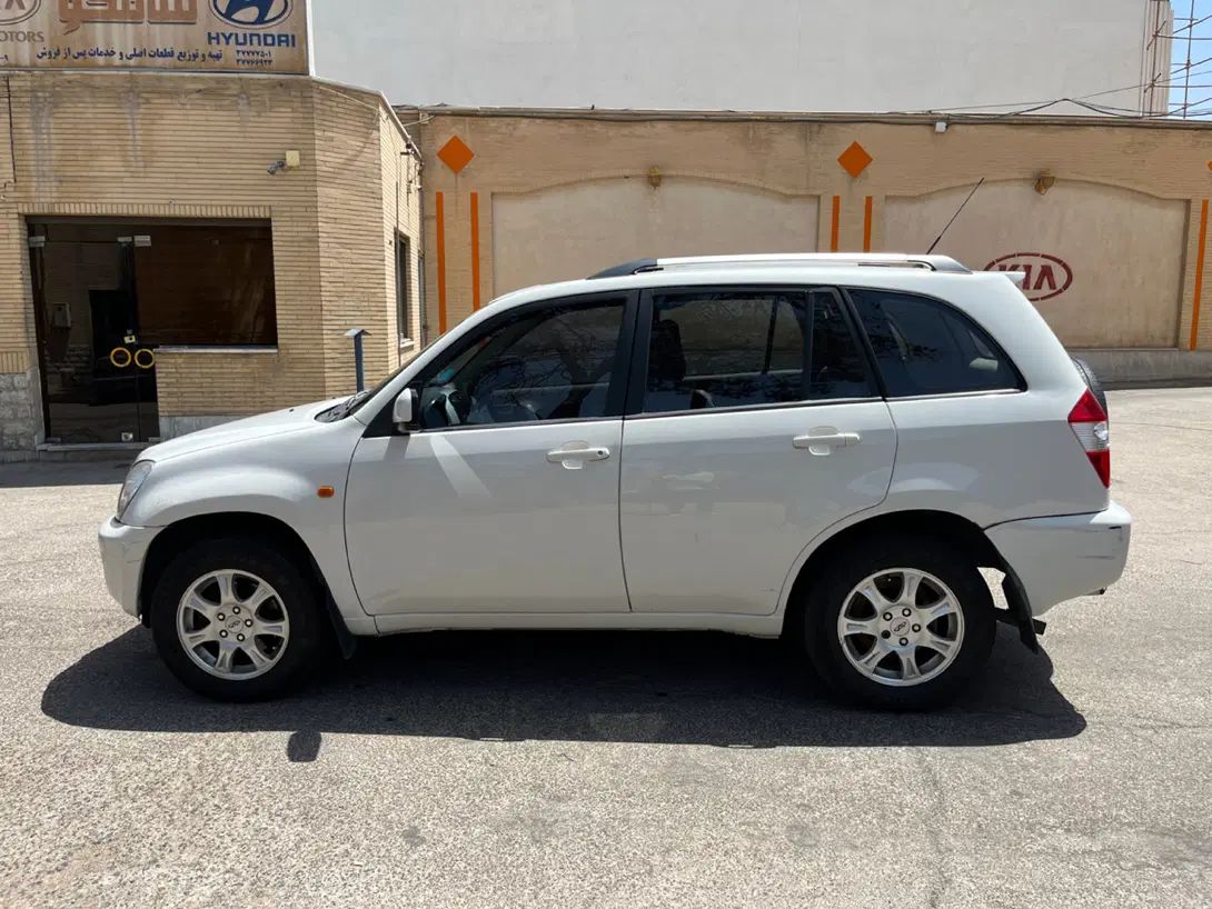 ام وی ام X33 دنده‌ای ساده - 1393