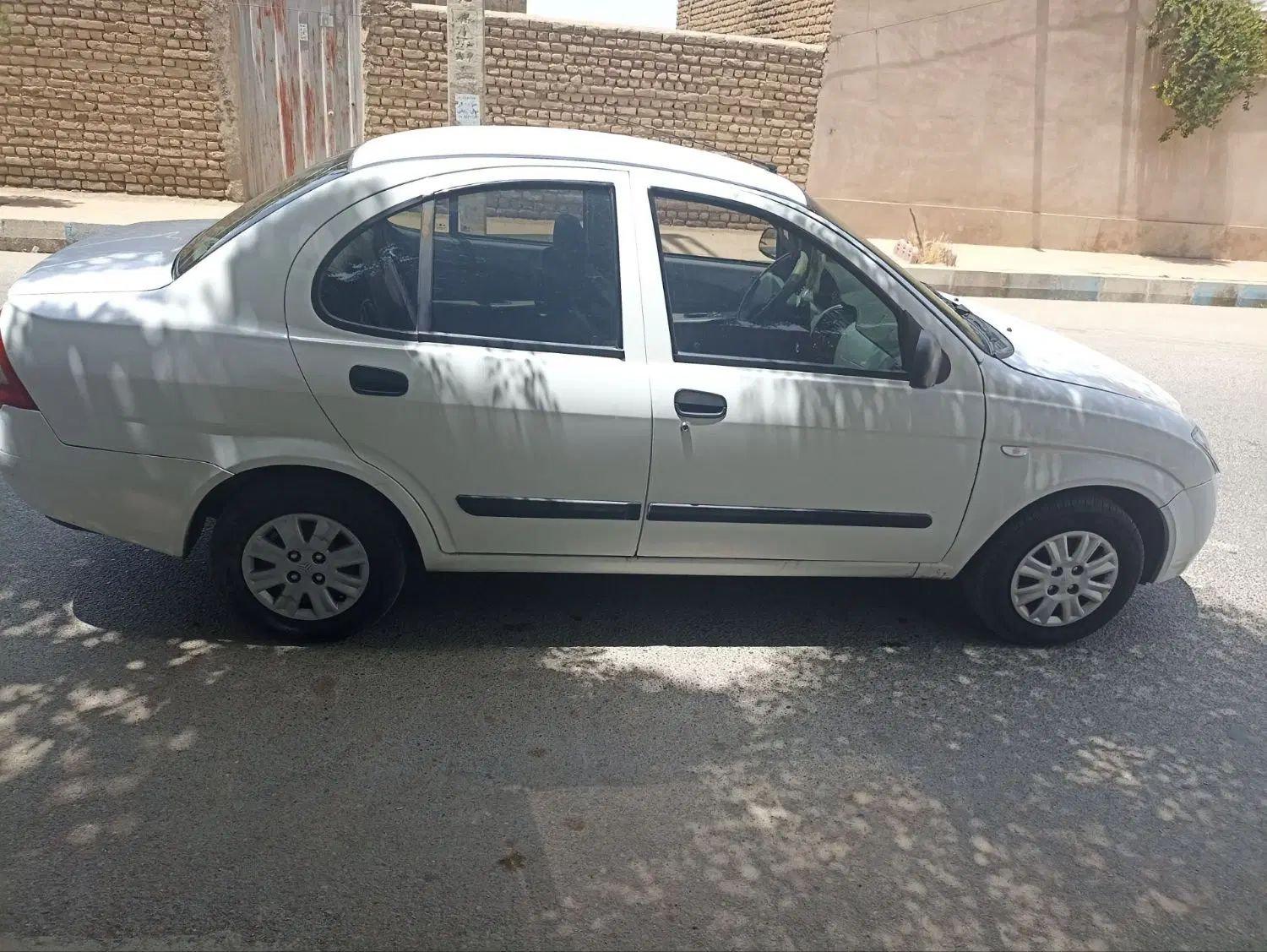 تیبا صندوق دار SX - 1395