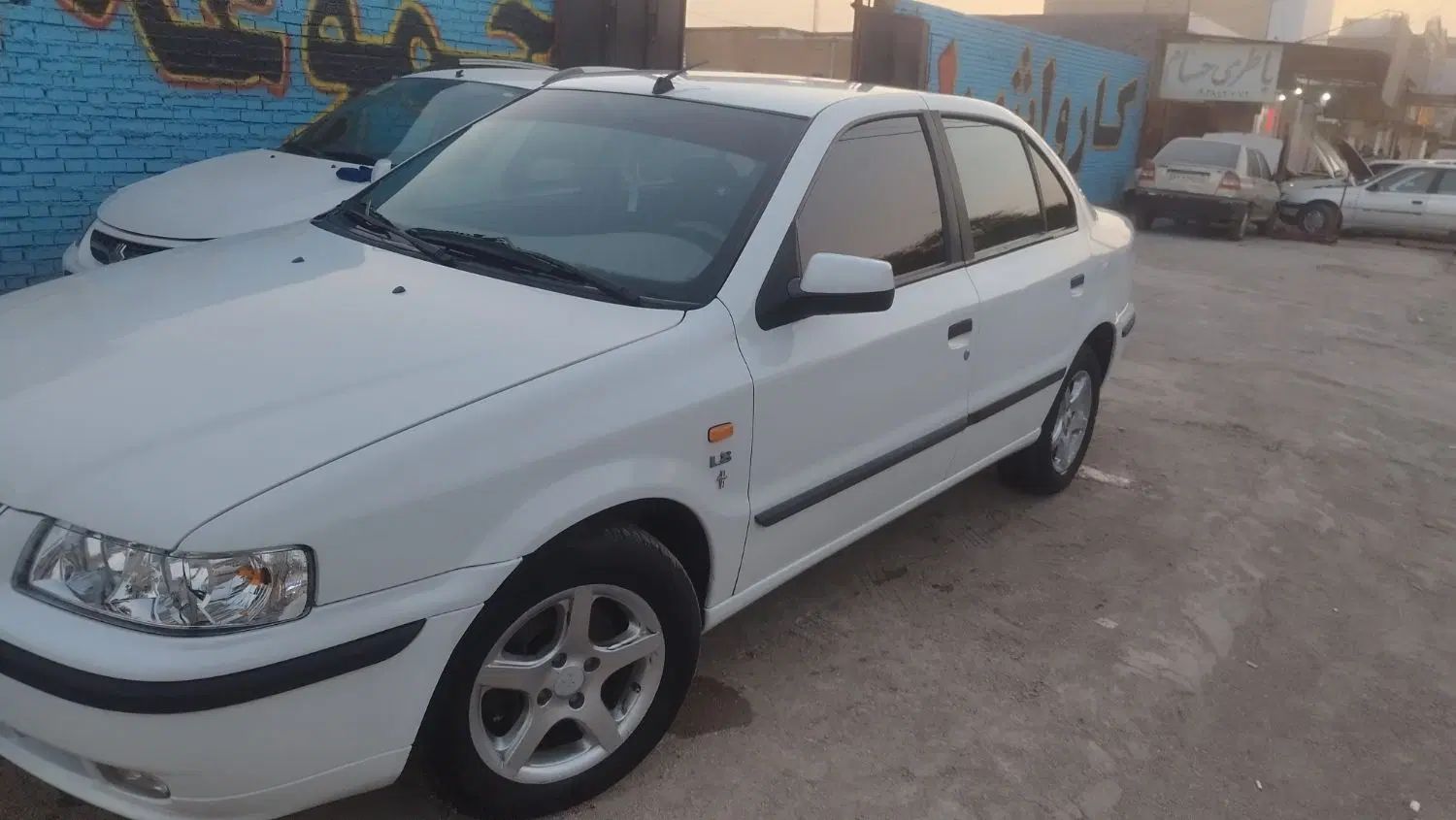 سمند LX XU7 - 1396