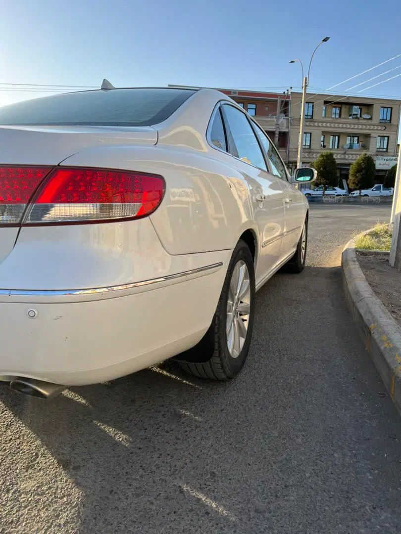 هیوندای آزرا (گرنجور) 3300cc - 2010