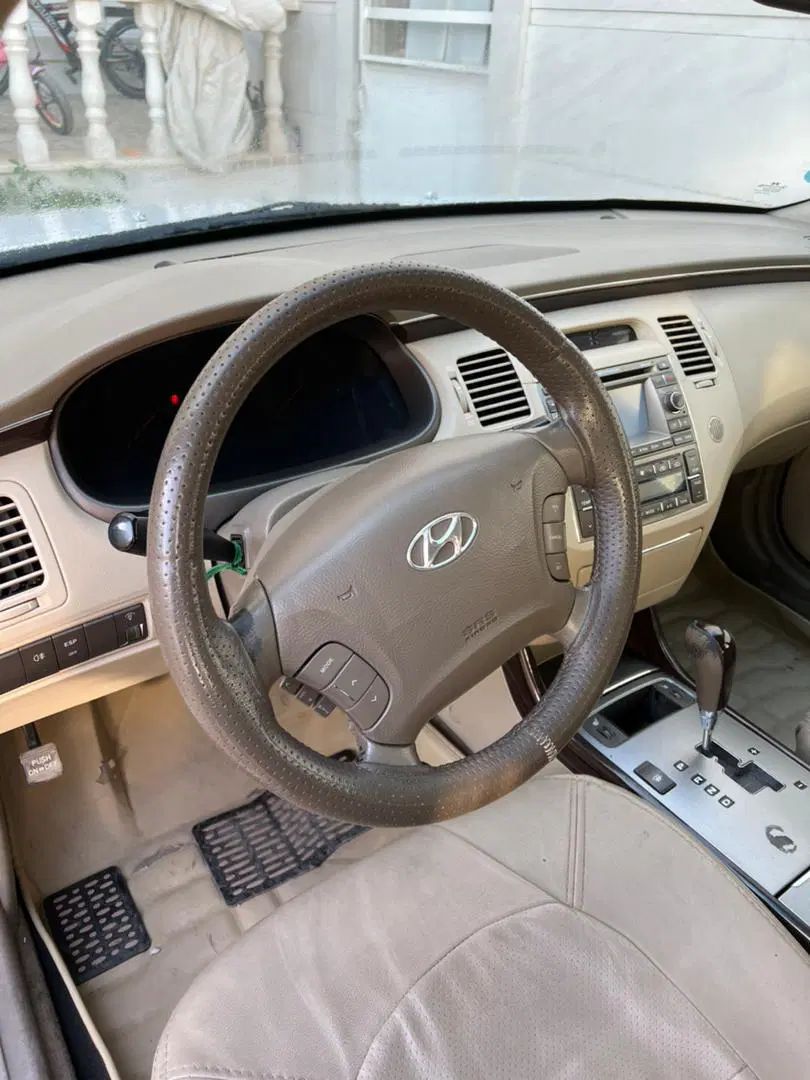 هیوندای آزرا (گرنجور) 3300cc - 2010