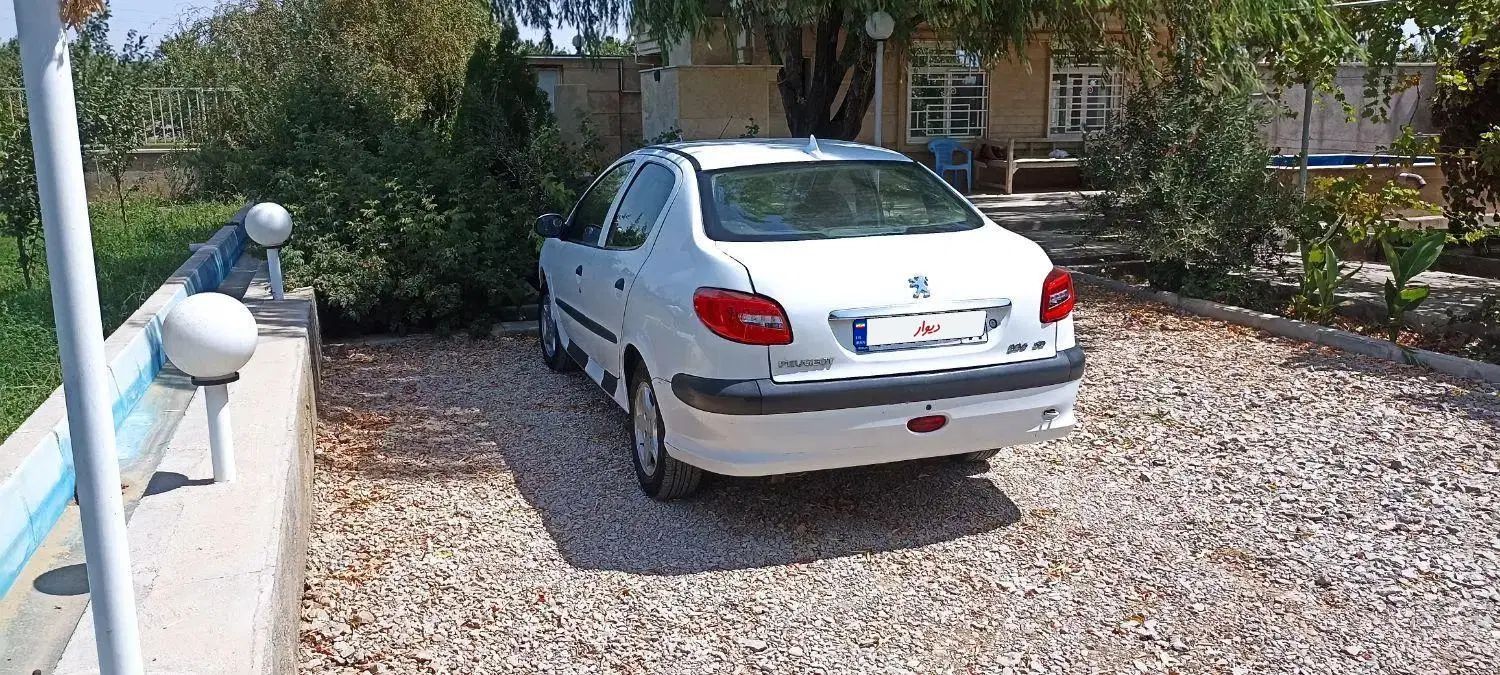 پژو ۲۰۶ صندوق دار v8 - 1394