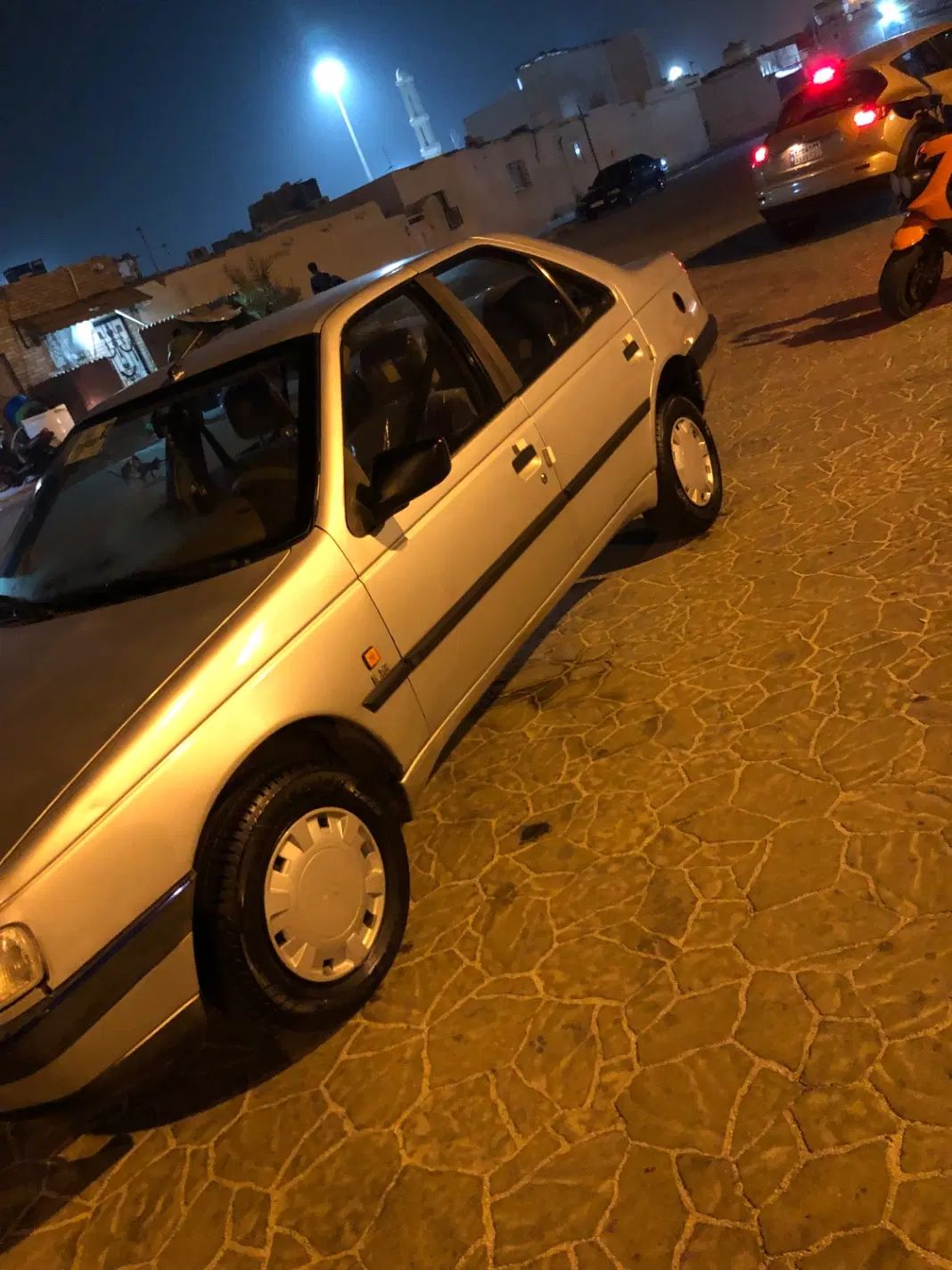 پژو 405 GL - 1379